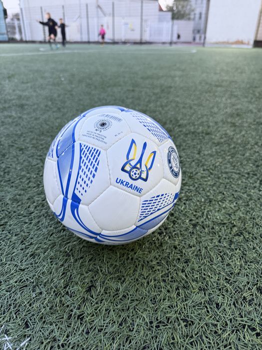 Продам оптом 10 мячей Joma. Размер 5.по 400гр