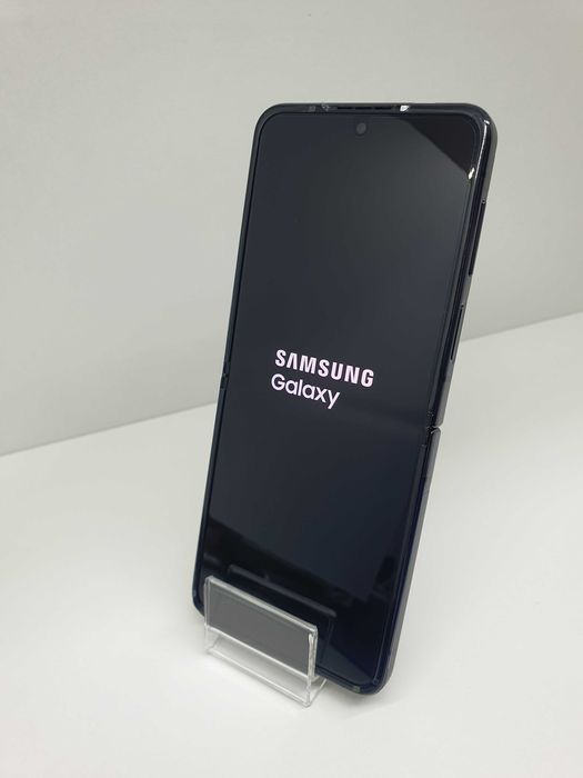 Samsung Galaxy Z Flip4 8 GB / 128 GB 5G, black, GWARANCJA