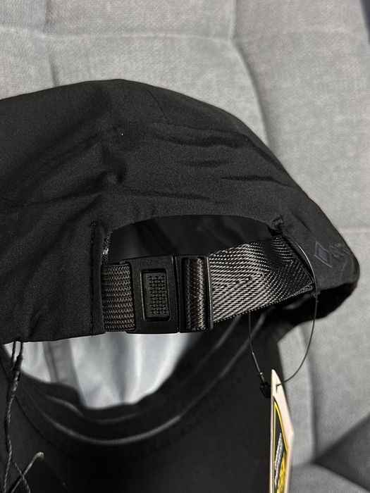 Кепка Arcteryx Gore-Tex / технологічна водонепроникна кепка