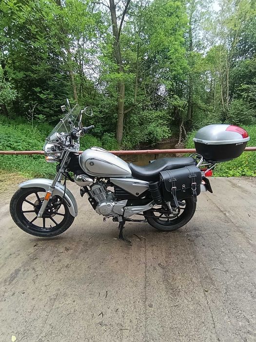 Yamaha YBR125 Custom