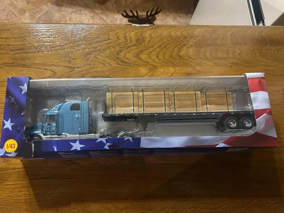 Модель 1.43 грузовик