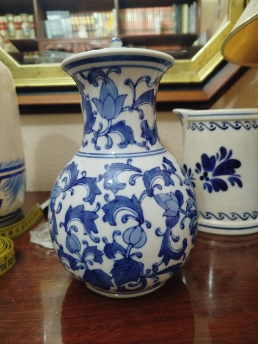 Ceramic Pitcher447426164876257280