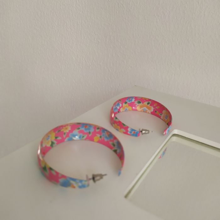 kolczyki koła w kwiaty