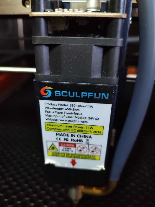 Máquina gravação e corte laser (com garantia)