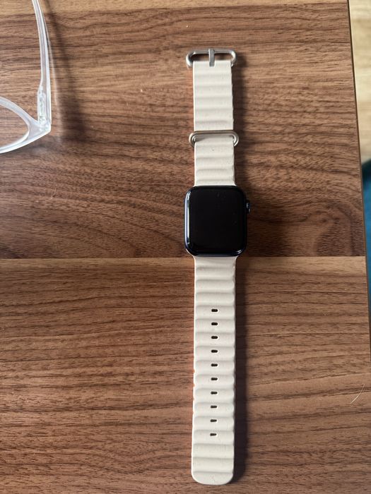 apple watch series 6 40mm - купить телефоны и аксессуары - Цена на