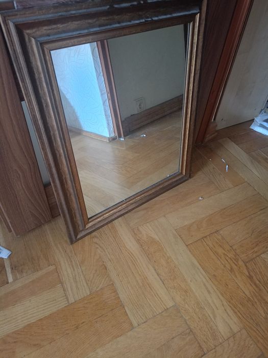 Lustro w ramie 50/60