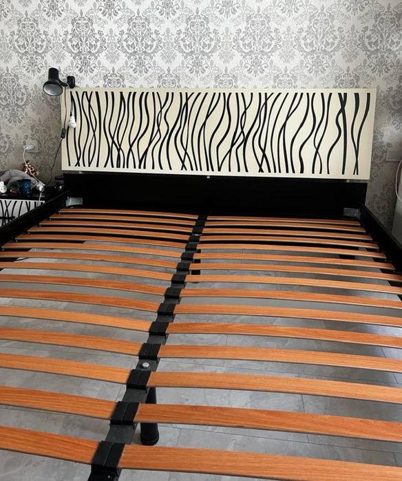 Кровать двуспальная