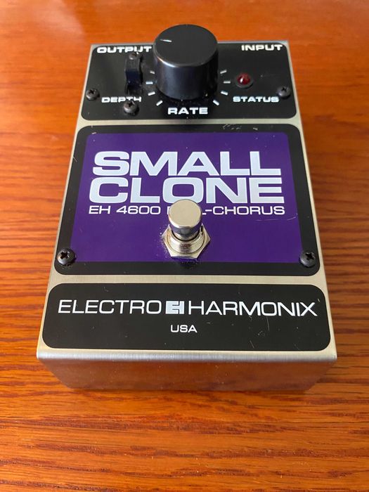 Electro-Harmonix Small Clone — Pedal de chorus analógico