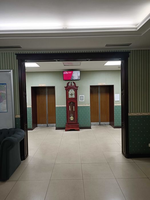 метро Чернігівська, Гетьмана Полуботка 52, Лівий Берег, Броварський п.