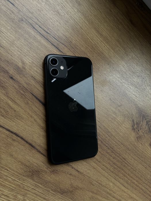 Iphone 11 64gb 81% bateria DOBRY STAN + airpods2