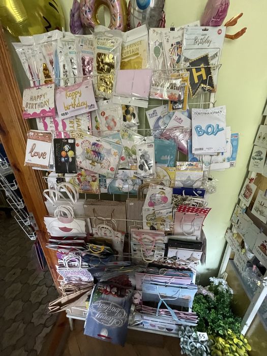 Розпродаж усе для рукоділля, декоративні квіти, декор, кашпо, упаковка