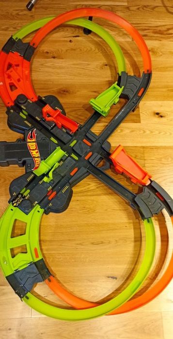 hot whells ósemka tor