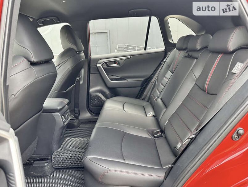 Rav 4 2021 Plug in Hybrid