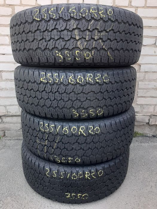 Шини б/у 255/60R20 Goodyesr A/T всесезон.