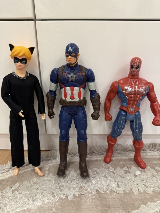 Супер кіт з леді баг капітан Америка спайдермен марвел