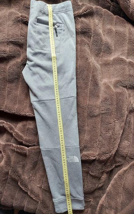 Штани фірми the north face оригінал 

Розмір по бірці:  XL junior 

Ст