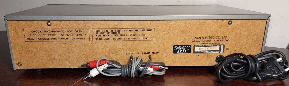 касетна дека Akai CS-F110