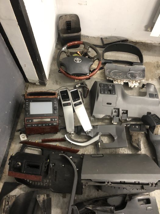 Пластик салона Toyta Land Cruiser Prado 120 2005/06/07/08 р