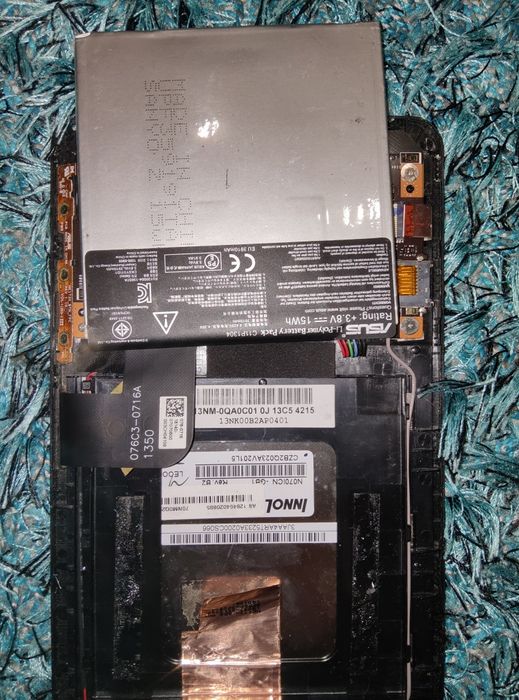 Планшет ASUS MeMO Pad HD 7 (модель ME173X)