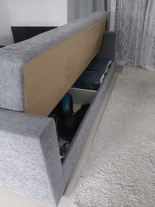 Sofá Cama c arrumação