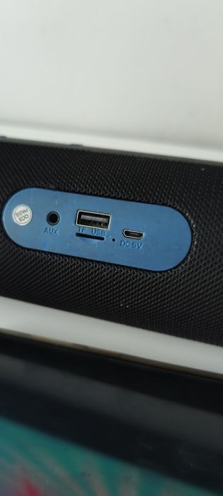 Głośnik Bluetooth z radiem