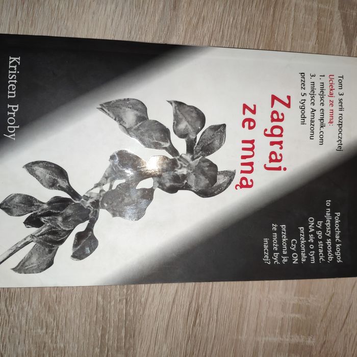 Zagraj ze mną książka