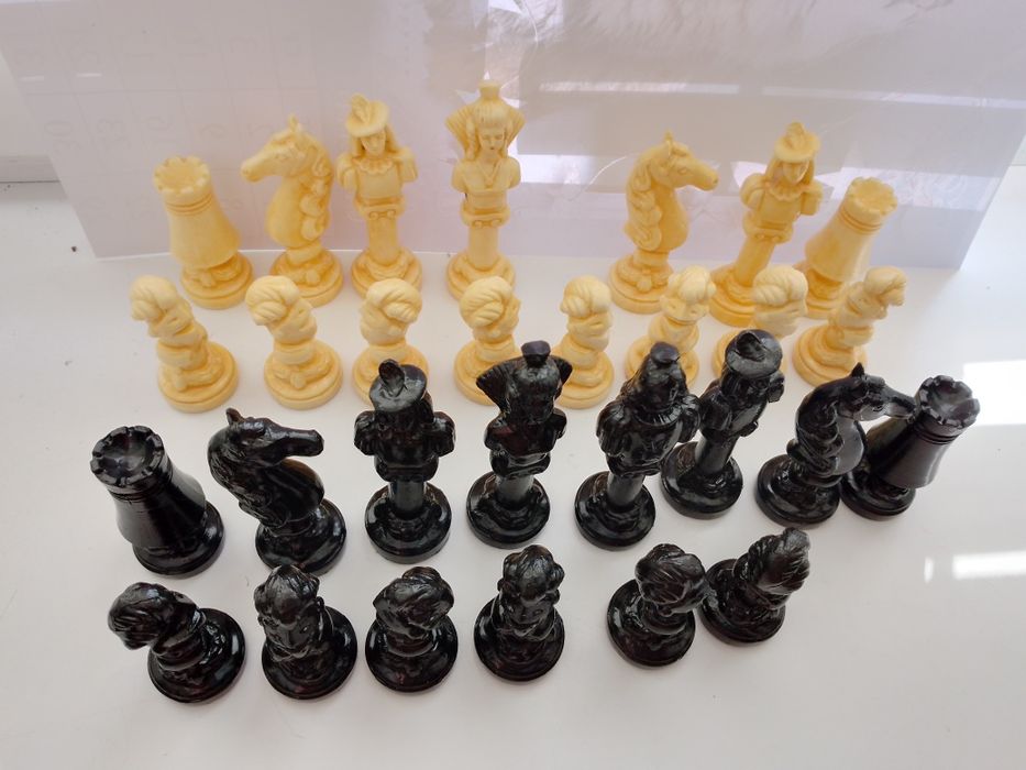 Фигурки Шахматы деревянные итк  СССР 29.5 на 29