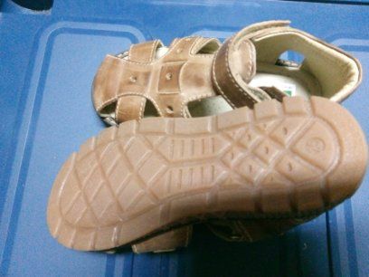 Sandálias em pele camel - BAIXA DE PREÇO!