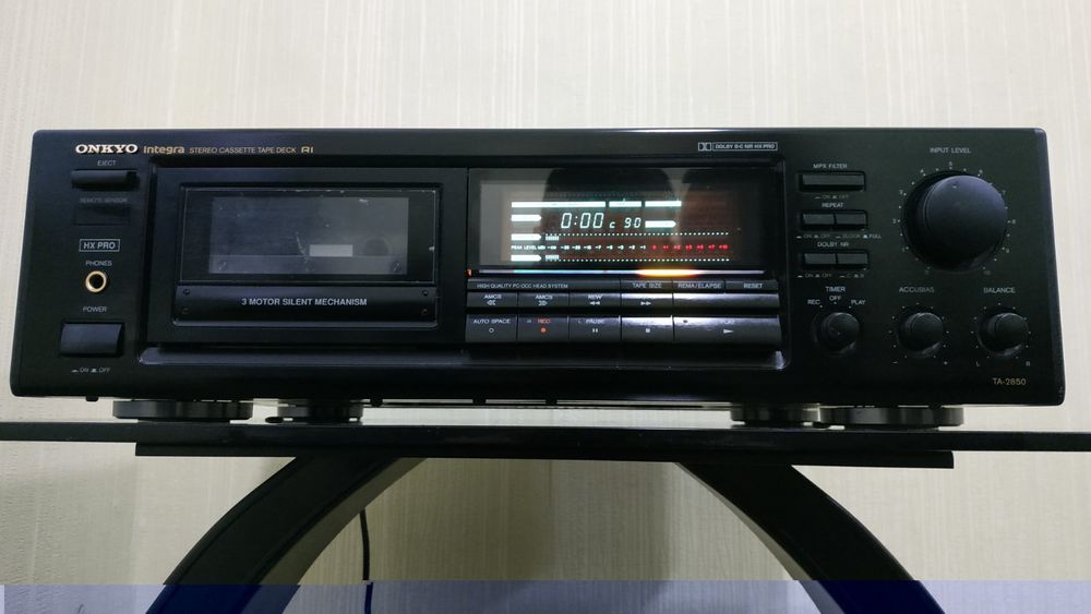 Касетна дека Onkyo Integra TA-2850 ! 3 Motors ! Зроблено в Японії !