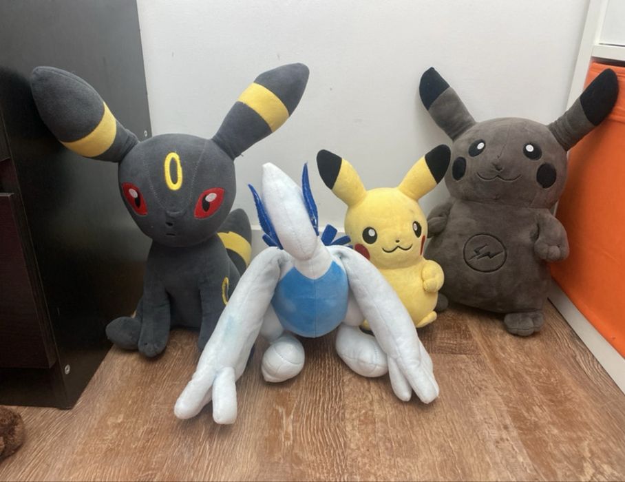 Peluched pokemon