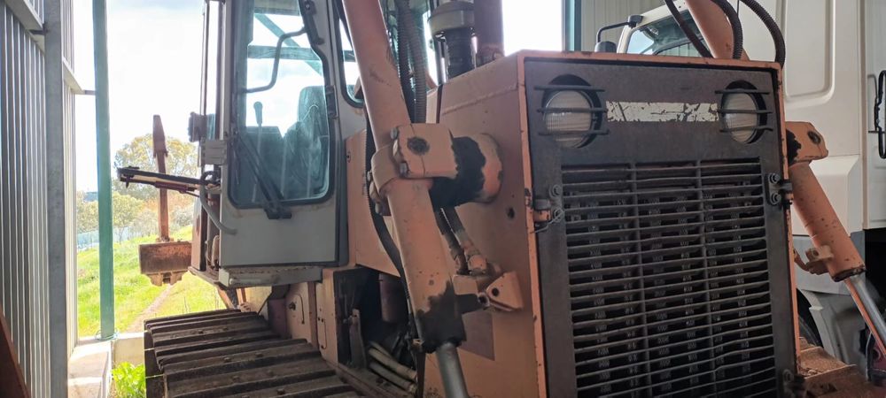 Maquina de rastos fiat-hitachi