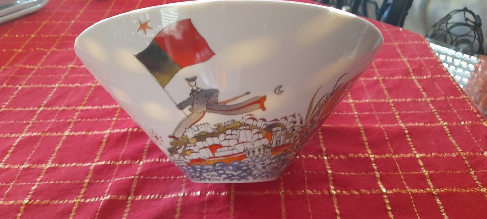 Saladeira Vista Alegre, pintada à mão