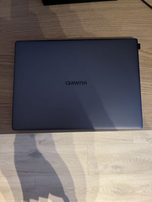 Huawei matebook 14
