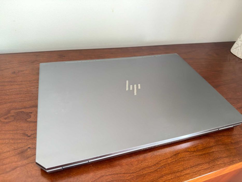 Zbook Studio G5|15.6" FulHD|i7-8850H|32Gb Ram|Ssd 1TB|Quadro P1000 4Gb