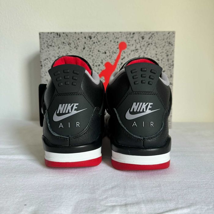 Air Jordan 4 "Bred Reimagined" (GS) - Tamanho 40