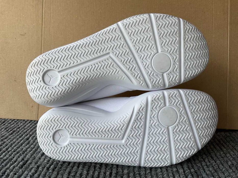 Кросовки Оригінал Jordan  37р