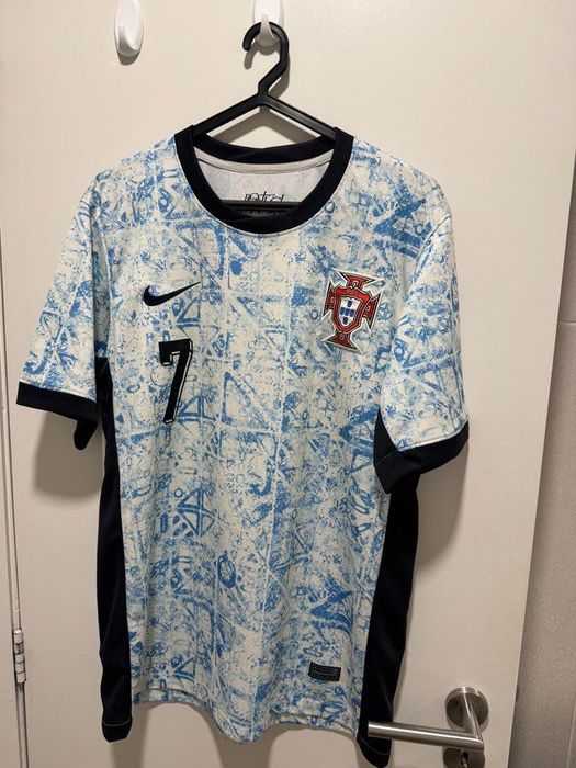 Camisola Portugal EURO 2024 - CR7