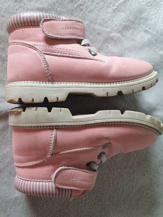 Buty przejściowe wiosenno-jesienne trapery pudrowy róż Youngstyle r.24