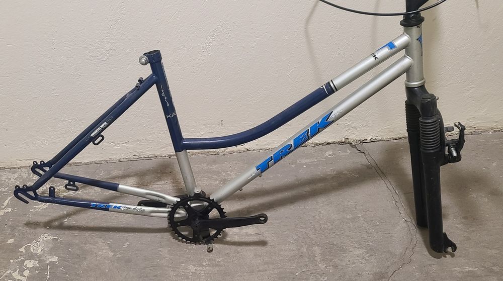 Rama TREK z amortyzatorem