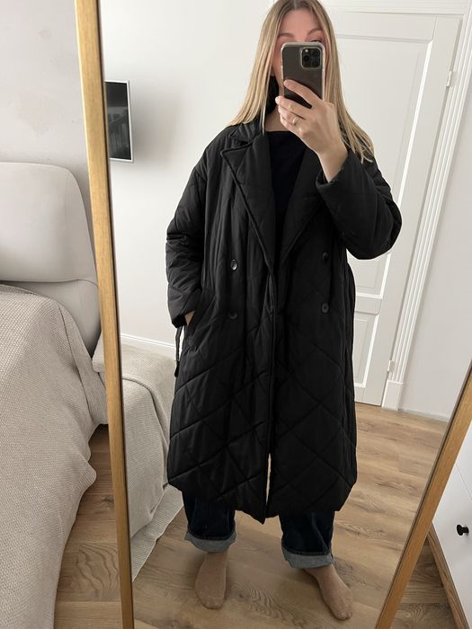 Пальто zara чорне