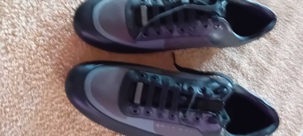 Buty męskie Hugo Boss rozmiar 42 nowe
