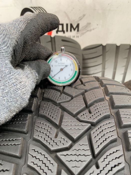 Шини 205/55 R16 Dunlop зима 2023  рік,7/6,5 мм