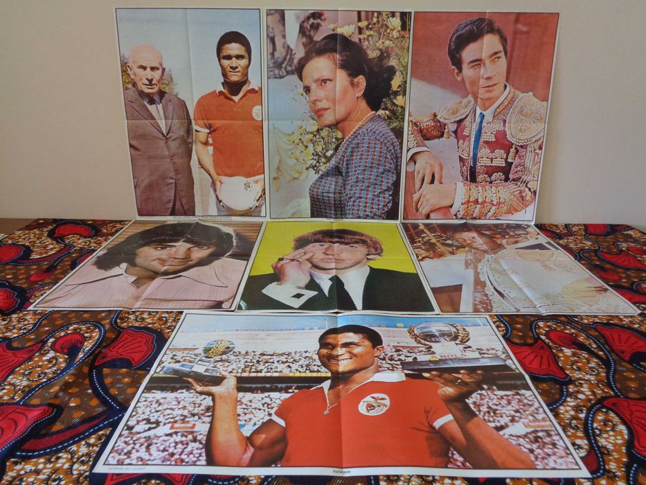 Jornal do Cuto completo, com os suplementos intactos e 41 posters.