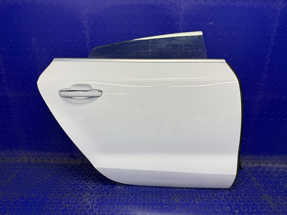 DRZWI kompletne prawe tylne AUDI A7 C7 4G8 prawy tył LS9R OEM