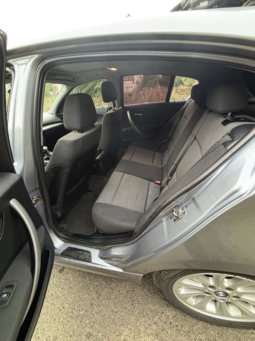 Продам bmw 1 e87