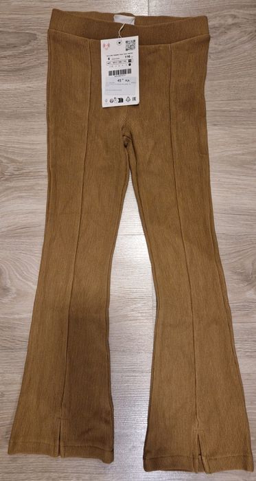 Dzwony prążkowane musztardowe nowe ZARA r. 116