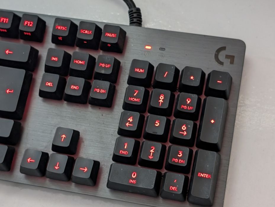 Logitech G413 Carbon mechanical keyboard