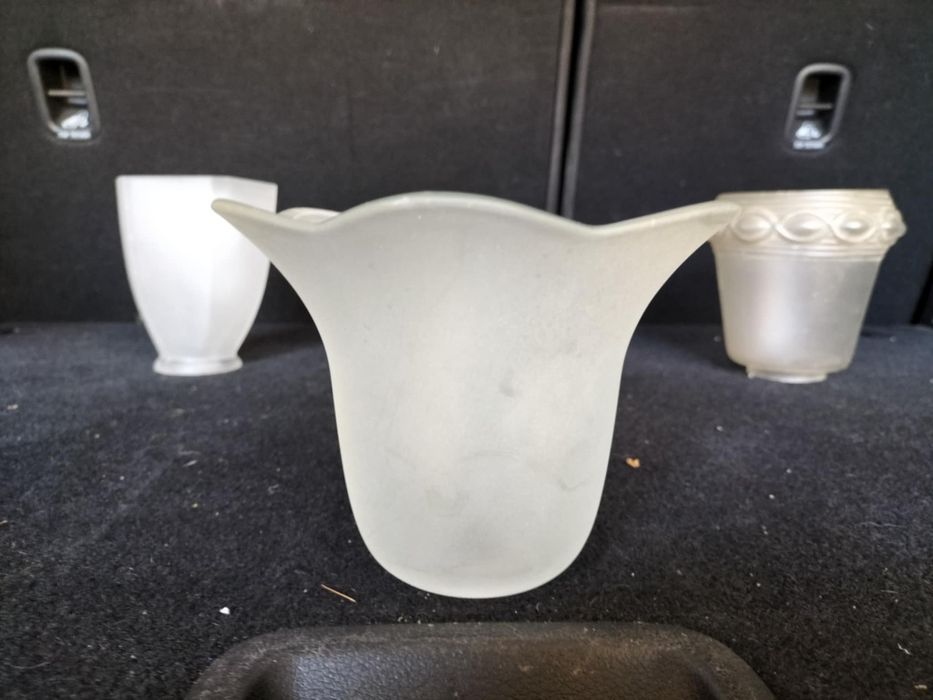 Klosze do żyrandola lub lampy