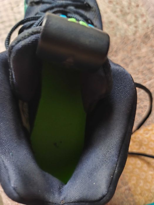 Nike Kyrie 4 Obsidian