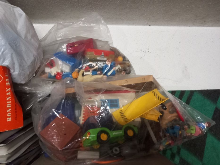 Grande lote de brinquedos 3.000